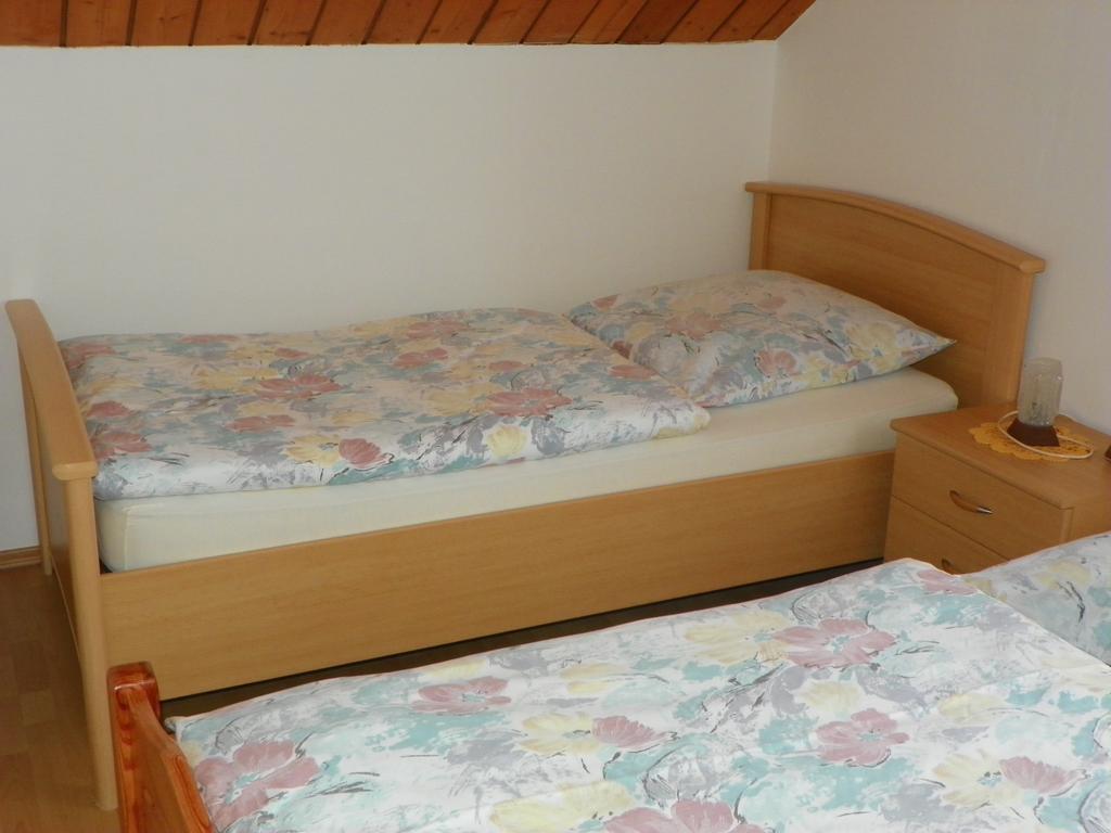 Ferienwohnung Am Weissenstaedter See Weissenstadt Ngoại thất bức ảnh